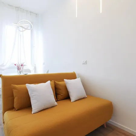 Primopiano - Padova 320 Apartment *